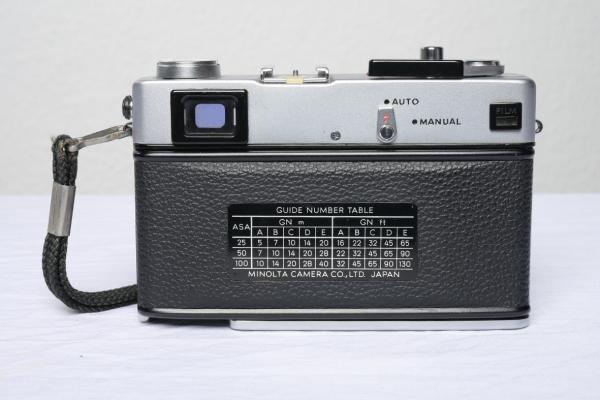 Minolta Hi-Matic E + 40mm f1,7 -Gebrauchtartikel-